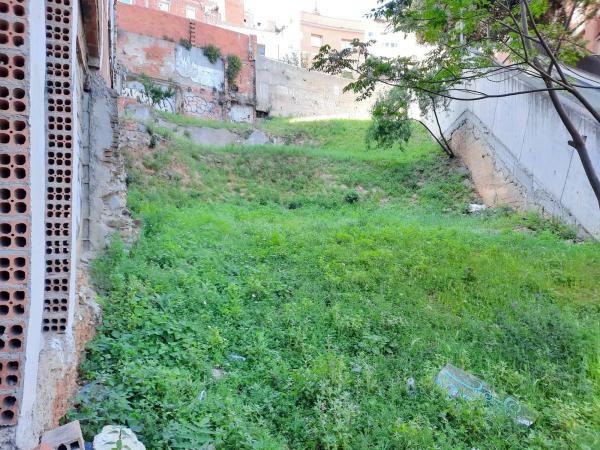 Terreno en cantera, 57