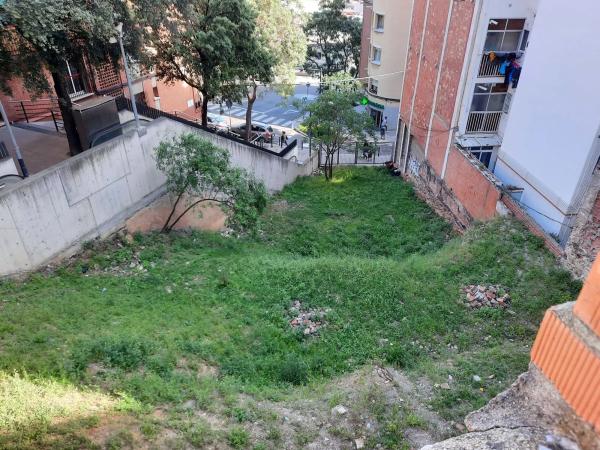 Terreno en cantera, 57