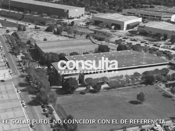 Terreno en calle Josep Soldevila, 56