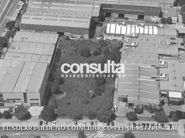 Terreno en calle Josep Soldevila, 56