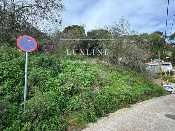 Terreno en calle del Comandant Llança