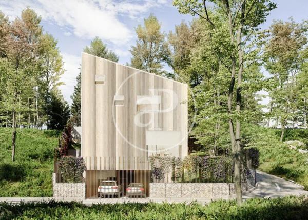 Terreno en calle de Marco Polo