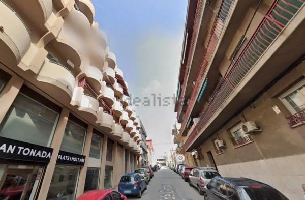 Terreno en calle de Girona, 38