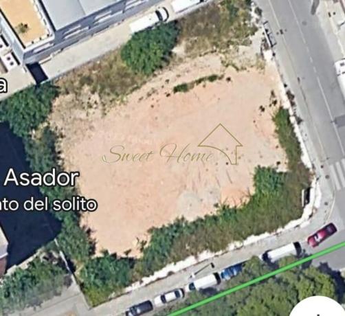 Terreno en Barrio Montigalà