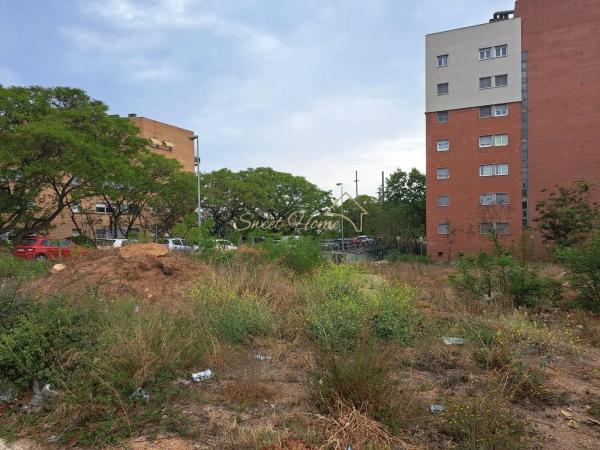 Terreno en Barrio Montigalà