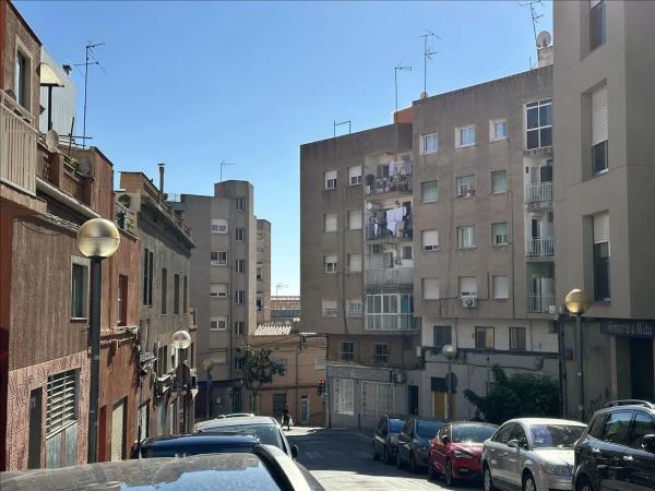 Terreno en calle de Calderón de la Barca