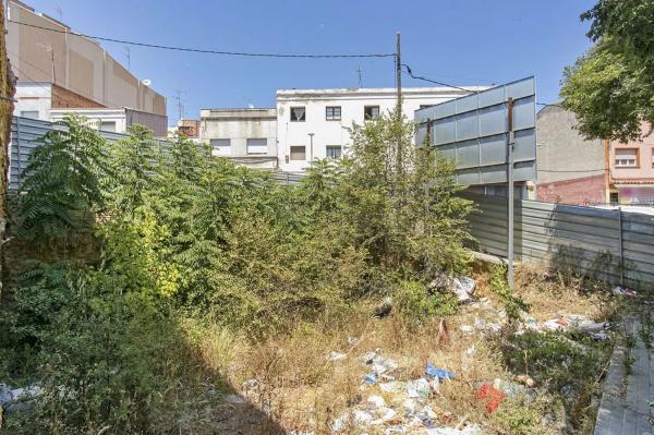 Terreno en calle de Don Pelayo