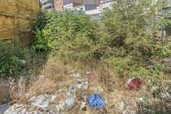 Terreno en calle de Don Pelayo