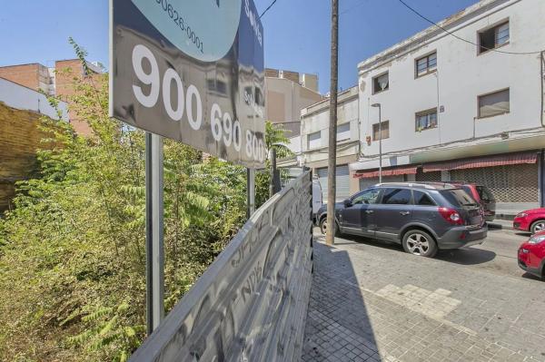Terreno en calle de Don Pelayo
