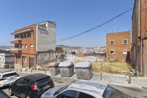 Terreno en calle de Sevilla