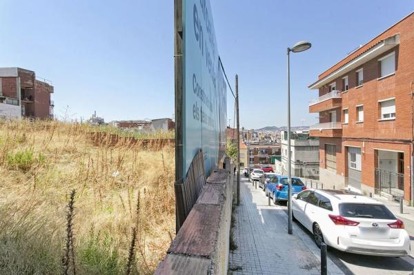 Terreno en calle de Sevilla