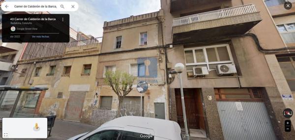 Terreno en calle de Calderón de la Barca