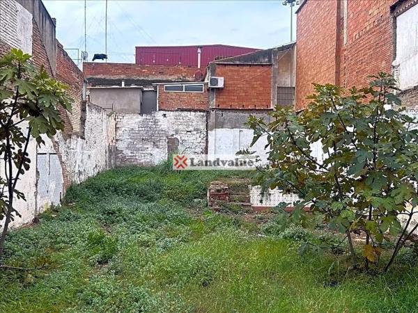 Terreno en calle de Marià Benlliure, 25