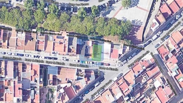 Terreno en calle de l'Estrella