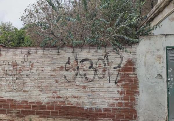 Terreno en calle de la Mina, 10