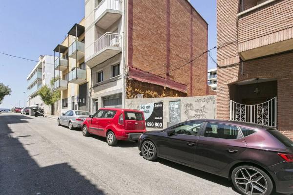 Terreno en calle de Menéndez y Pelayo