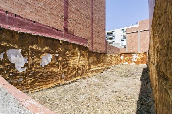 Terreno en calle de Menéndez y Pelayo