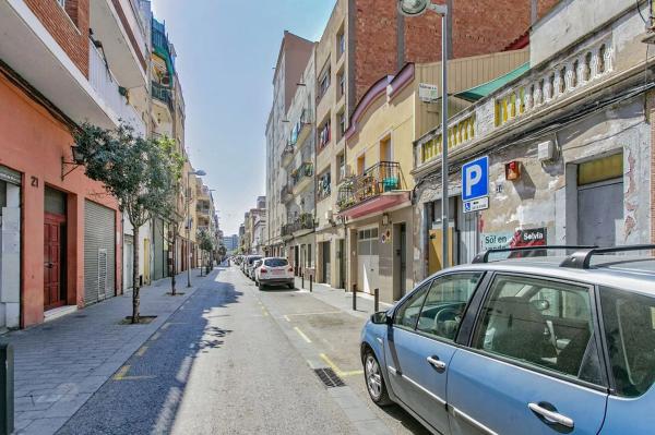 Terreno en calle de Santiago Rusiñol