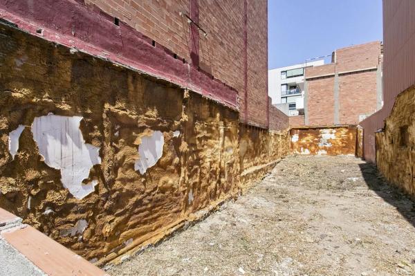 Terreno en calle de Menéndez y Pelayo