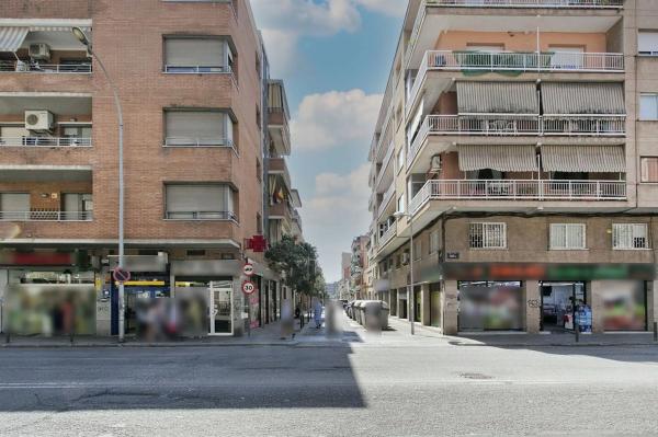 Terreno en calle de Santiago Rusiñol