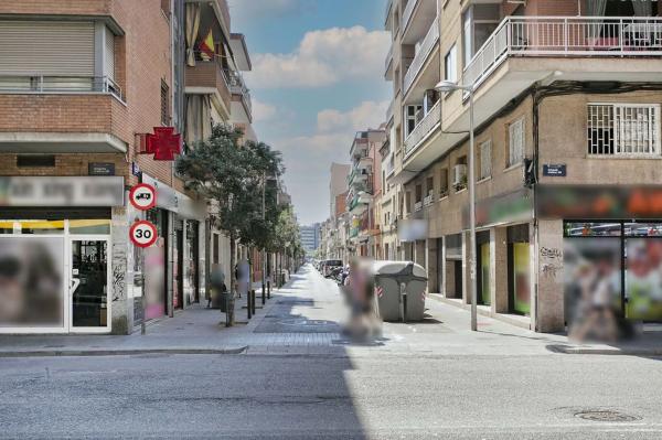 Terreno en calle de Santiago Rusiñol