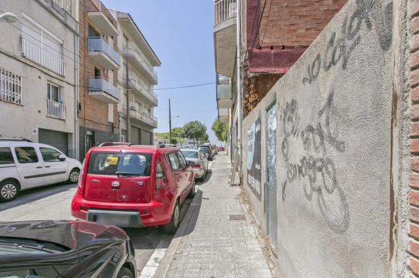 Terreno en calle de Menéndez y Pelayo