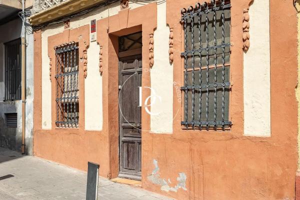 Terreno en calle Mare de Déu dels Desemparats