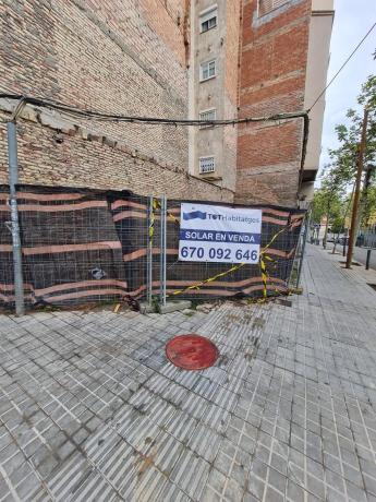 Terreno en calle del Pedraforca, 18
