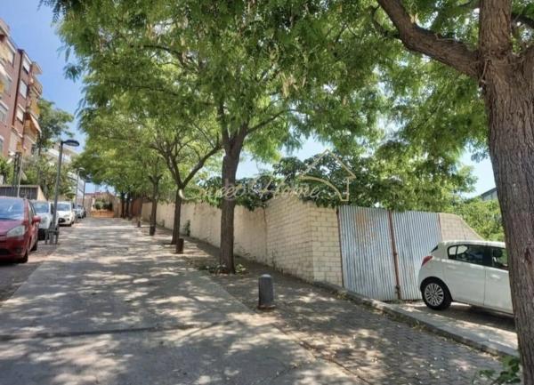 Terreno en Singuerlín