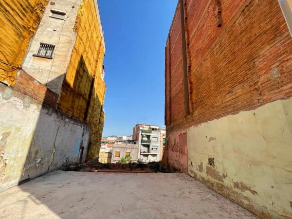 Terreno en calle Sant Francesc