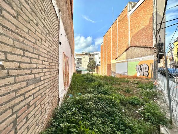 Terreno en calle de Sant Ramon