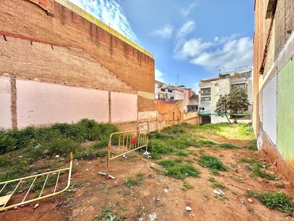 Terreno en calle de Sant Ramon