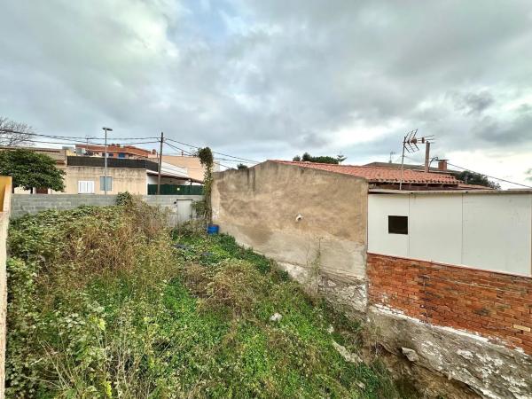Terreno en calle de Santa Eulàlia