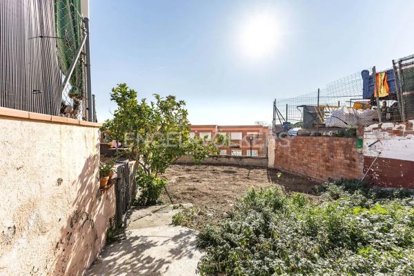 Terreno en Singuerlín