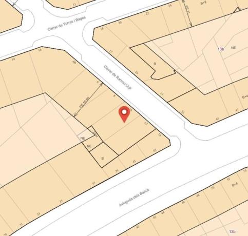 Terreno en calle de Ramon Llull