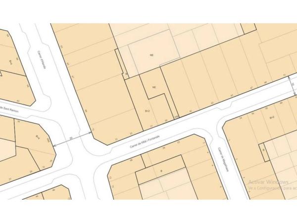 Terreno en calle de Milà i Fontanals, 32 -46
