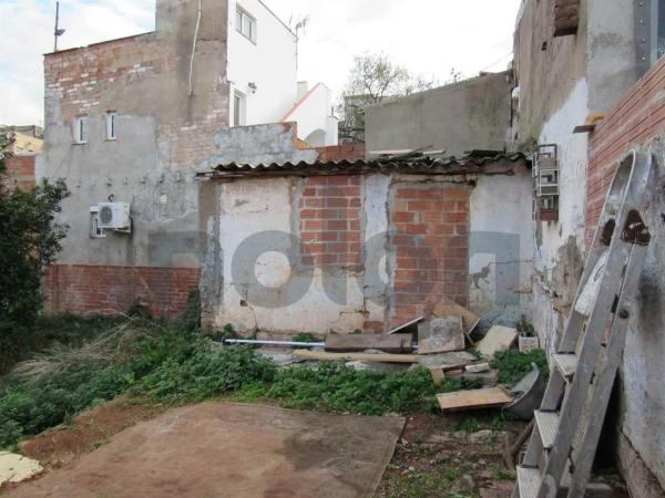 Terreno en calle de Roger de Llúria