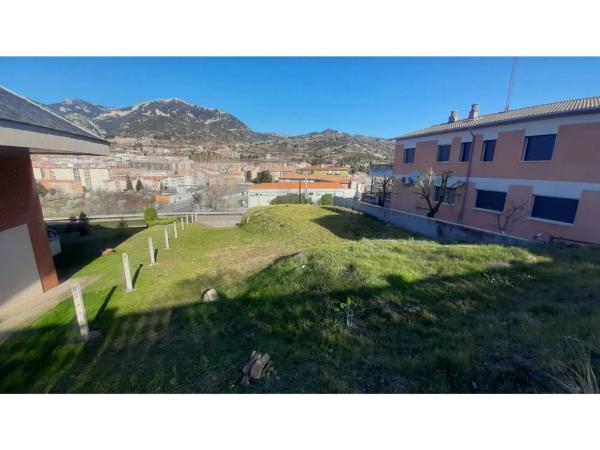 Terreno en calle Corbera