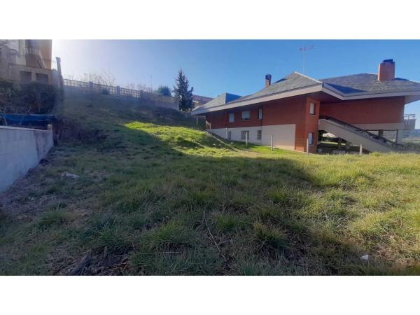 Terreno en calle Corbera