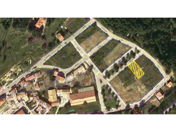 Terreno en calle Girona