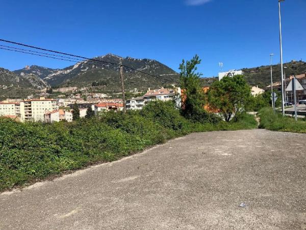 Terreno en Urbanització Serra Casampons