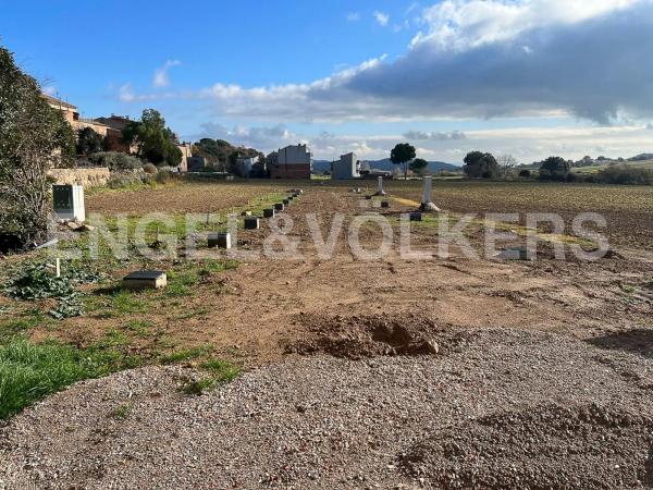 Terreno en calle de les Escoles