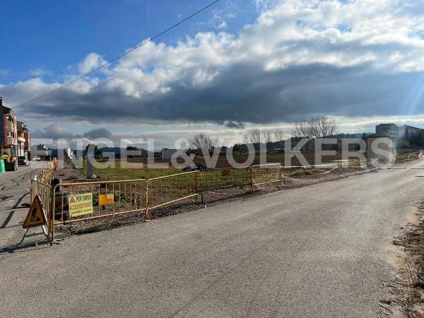 Terreno en calle Anselm Clavé