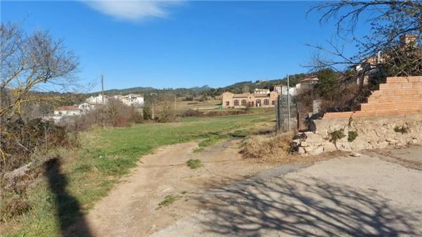 Terreno en calle de Berga