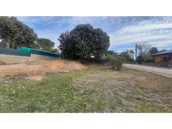 Terreno en calle dels Rosers