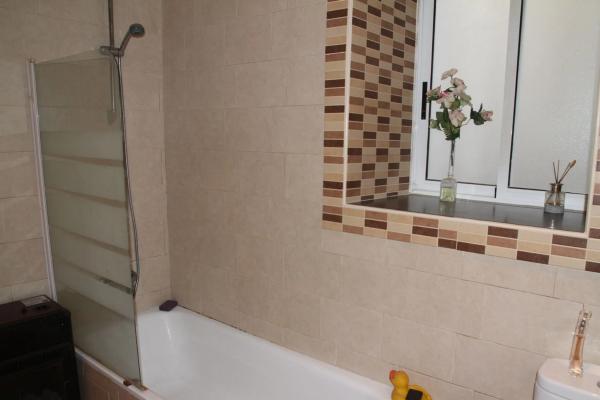 Chalet adosado en calle Montepío, 9