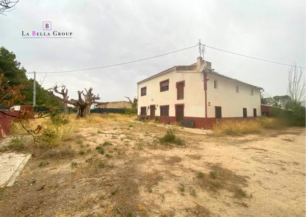 Casa independiente en Partida Canal de Confite