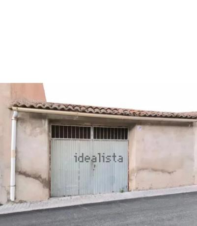 Chalet adosado en calle el Castell, 39