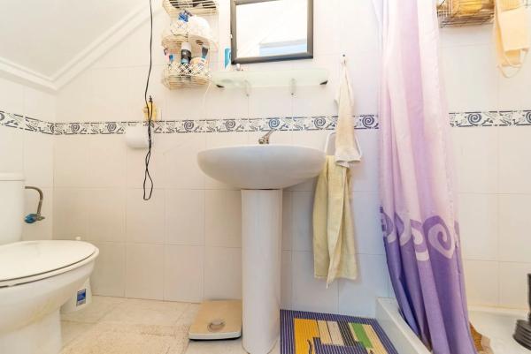 Chalet adosado en avenida de Huelva