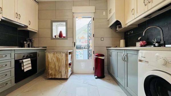 Chalet en Los Montesinos